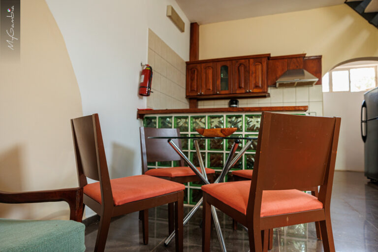 Riyan Apartment The Gambia Kotu Affordable and Top Location near beach | dining area